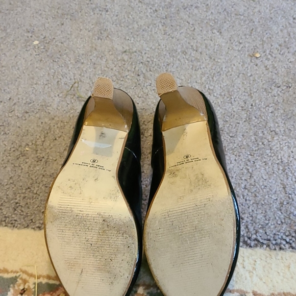 Shoes - Picture 3 of 3